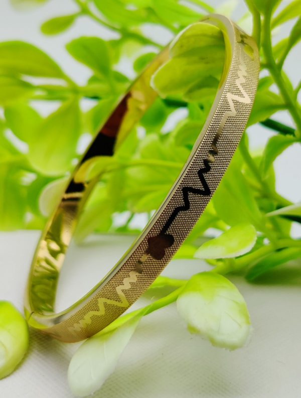 Premium Heartbeat-engraved Adjustable Bracelets