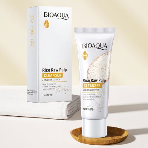 Bioaqua Rice Raw Pulp Facial Cleanser
