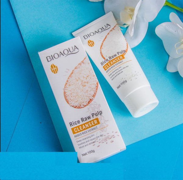 Bioaqua Rice Raw Pulp Facial Cleanser