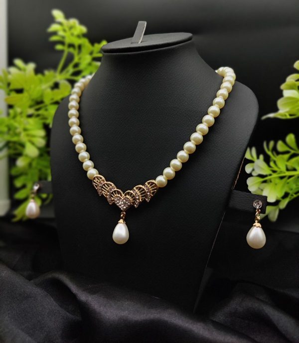 Elegance Necklace Set With Drop Earrings