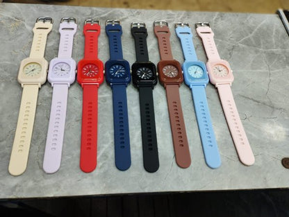 Curren Rubbar Belt Ladies Watch Model Square