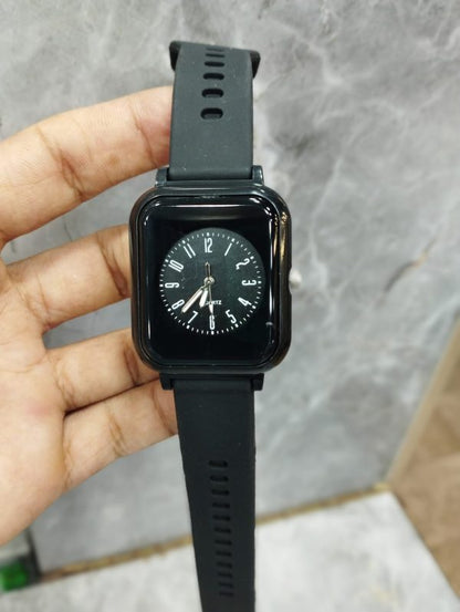 Curren Rubbar Belt Ladies Watch Model Square