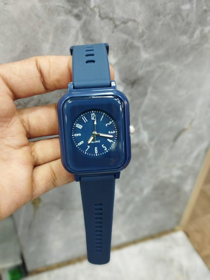 Curren Rubbar Belt Ladies Watch Model Square