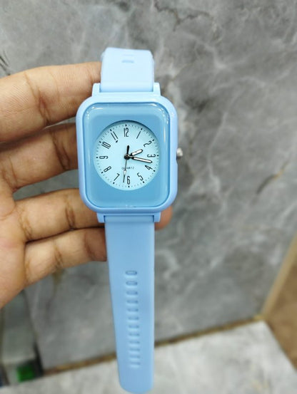 Curren Rubbar Belt Ladies Watch Model Square