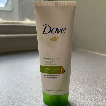 Dove Deep Pure Oil Control Facial Cleanser For Radiant, Hydrated Skin