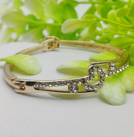 Adjustable Heart-link Crystal Bracelet