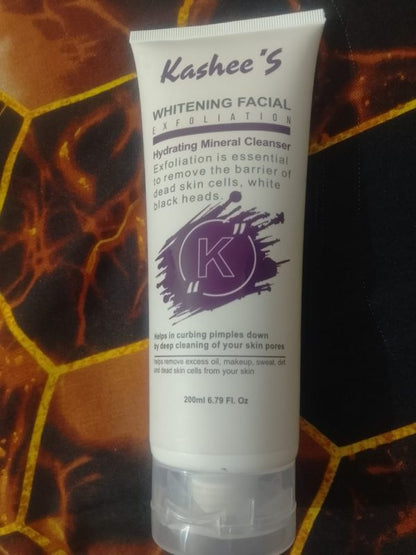 Kashee’s Hydrating Mineral Face Wash