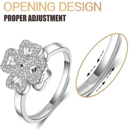 Lucky Four-leaf Clover Rotating Anxiety Ring