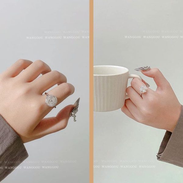 Lucky Four-leaf Clover Rotating Anxiety Ring