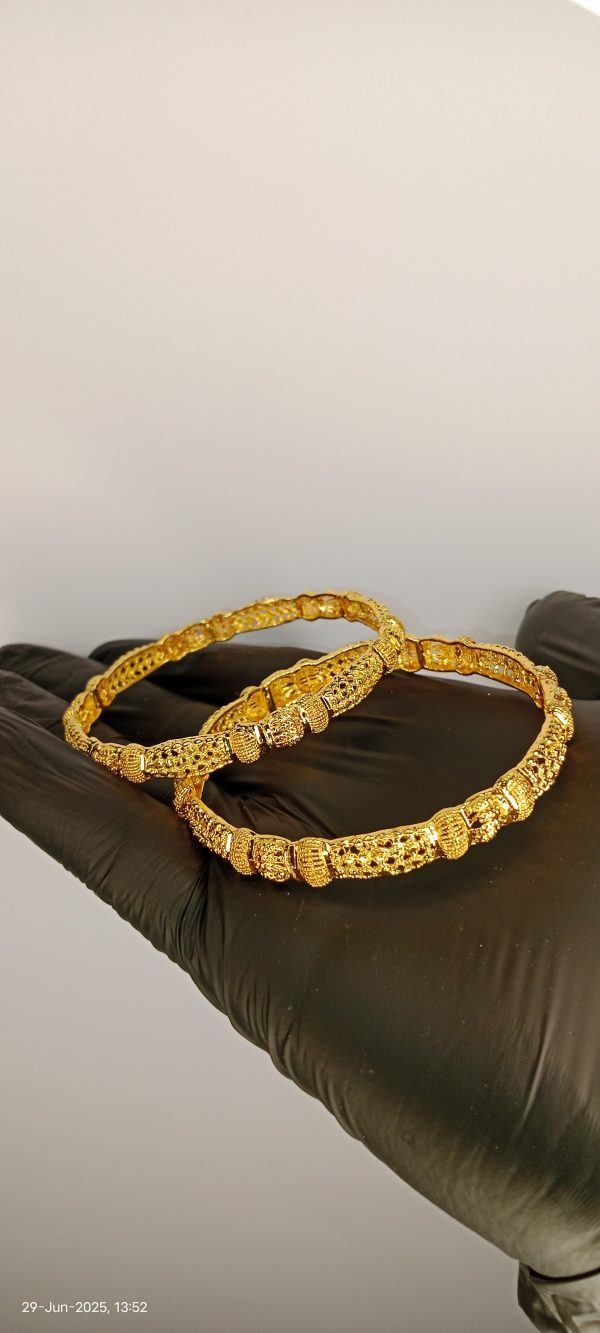 Luxurious Gold Plated Bangle