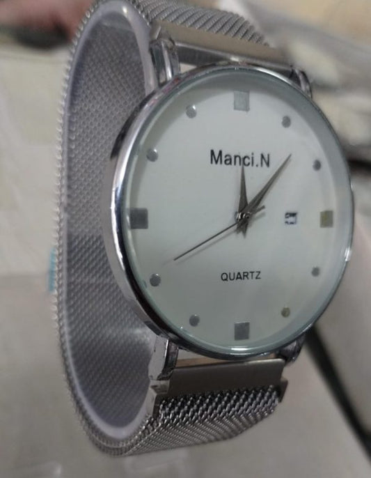 Manci.n Quartz – Elegant Women’s Watch